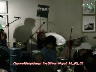 Capone&BungtBangt Live@Fnac Napoli - Bianca -