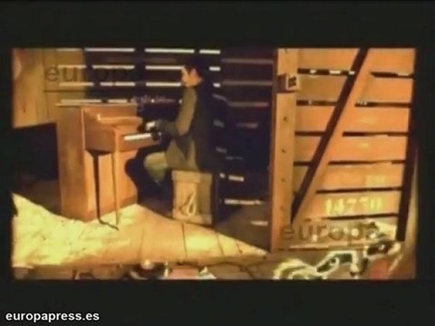 Piden una prueba de paternidad a Alejandro Sanz