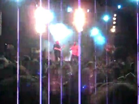 Frankie Hi NRG - Fight the Faida - Piazza Dante Napoli 1° Maggio 2009