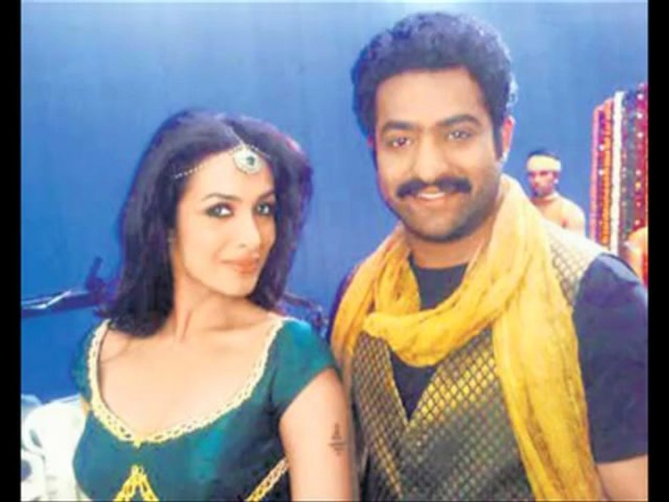 Worst Commercials By Bollywood Actors – Latest Bollywood News