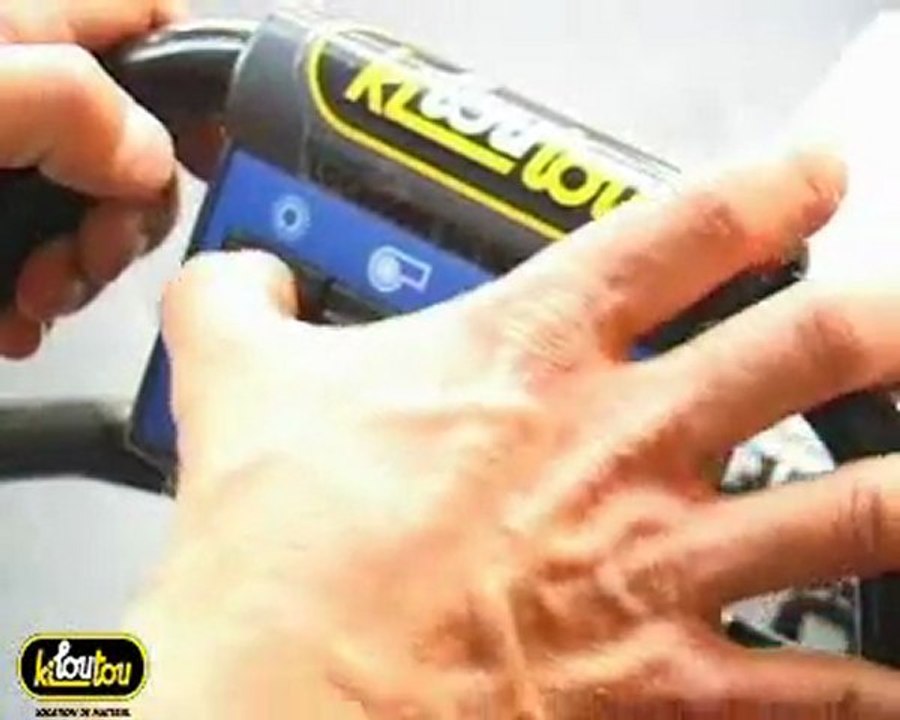 Comment nettoyer une petite surface de sol ?