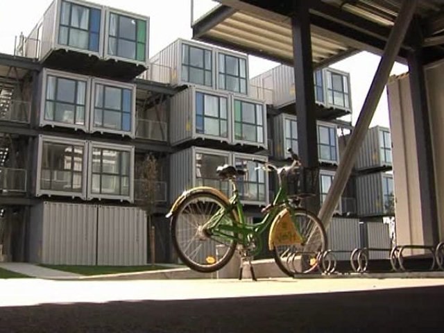 Cité A Docks : des logements étudiants en conteneurs