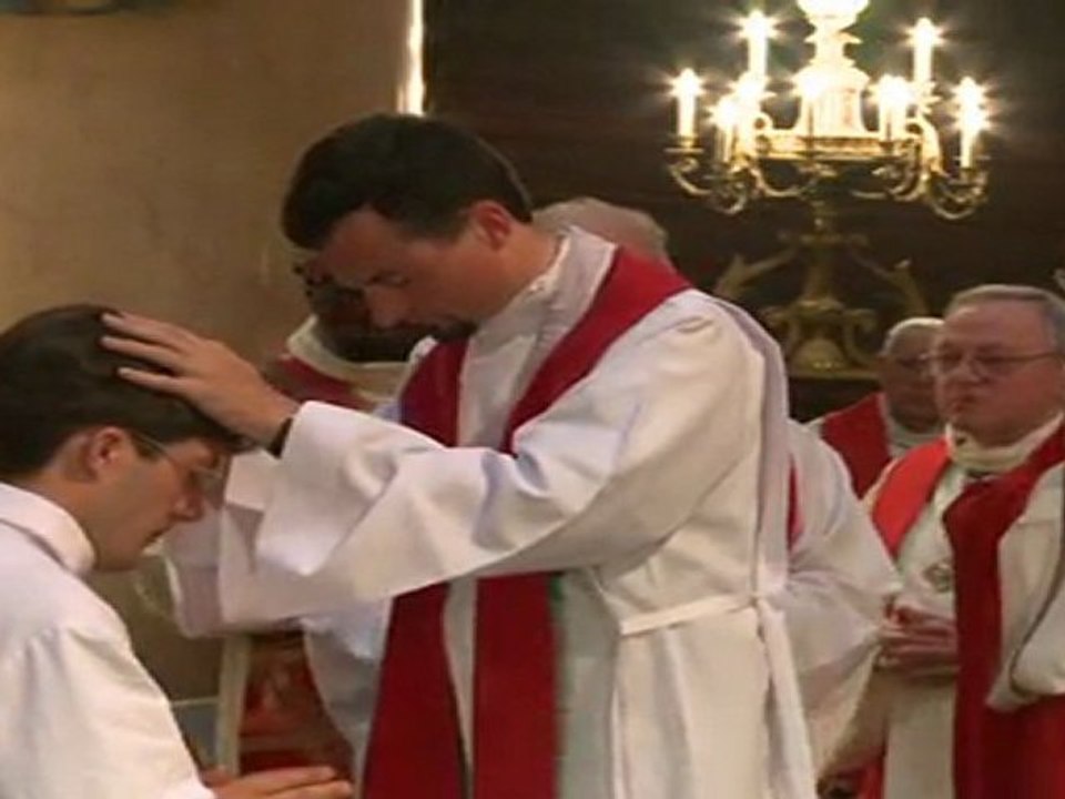 imposition des main ordination Louis Emmanuel de la Foye