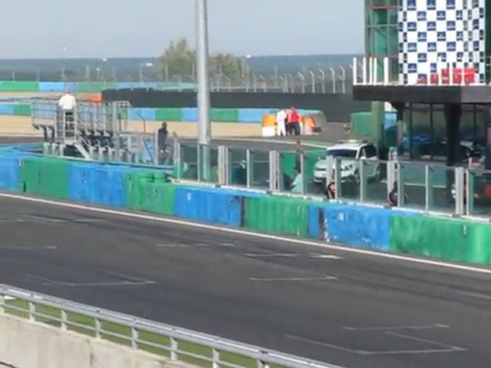 Gp camion Magny-cours 2011 - Essais libres camion 1 vidéo 3