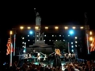 Beyoncé - Proud To Be An American @ Macy's 4 July Preview