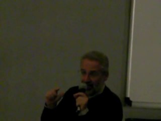 Maurizio Pallante Napoli 17 09 2009 Decrescita e  Crisi 11 di 12