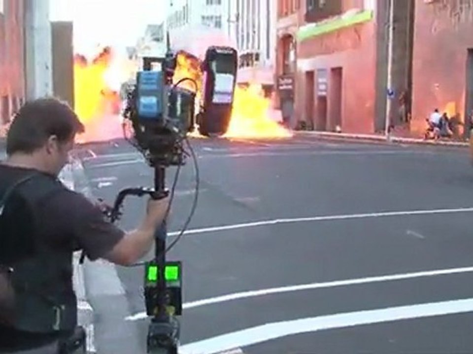 Flipping Cop Cars - Featurette Flipping Cop Cars (Anglais)
