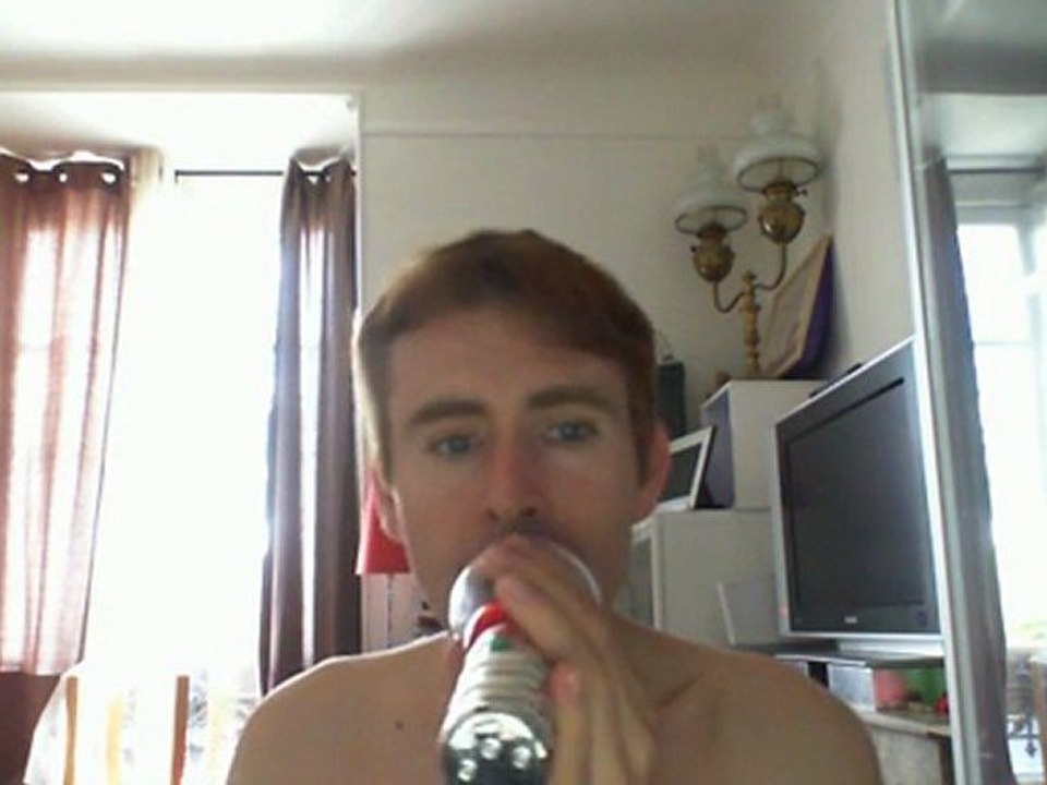 Wiwi égratigne "le temps de vivre"