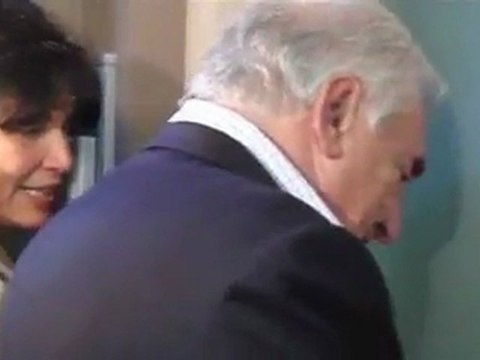 Dominique Strauss Kahn enfermé dehors - L'ironie Sakespirienne du monde par Alain Soral