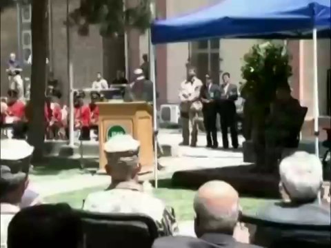 Afghanistan - Il generale David Petraeus assume il comando delle Nato in Iraq