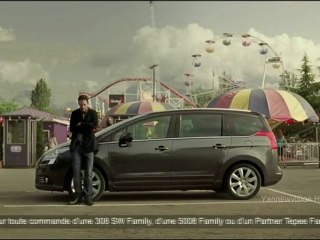 Publicité HD - Peugeot 5008 ("La meilleure place est celle...") 2011