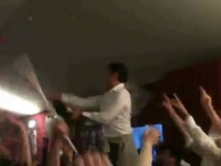 Sablage de la bouteille de champagne Finale ProD2 à la bodéga le 22 mai 2011.