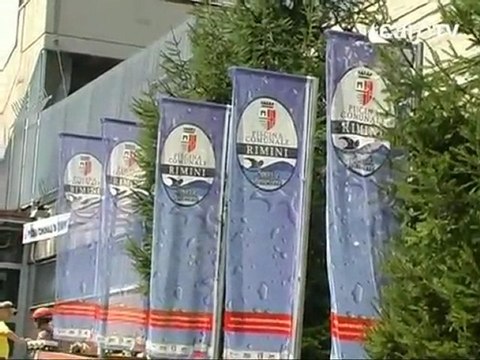 Icaro Tv. Riapre la piscina comunale di Rimini