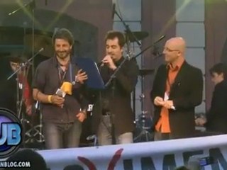 Capone & Bungt Bangt e Johnny the shit sull'ecoballo e il ballo del PorPonPof