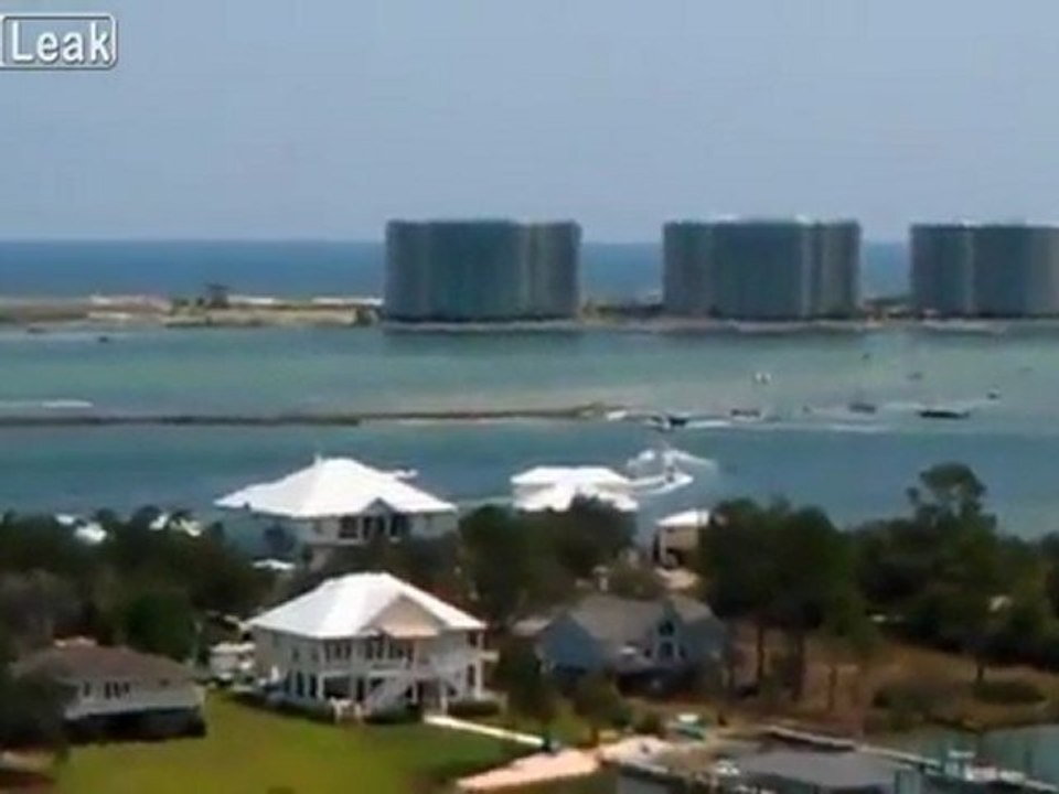 Banner Planes Crashes - Orange Beach, AL