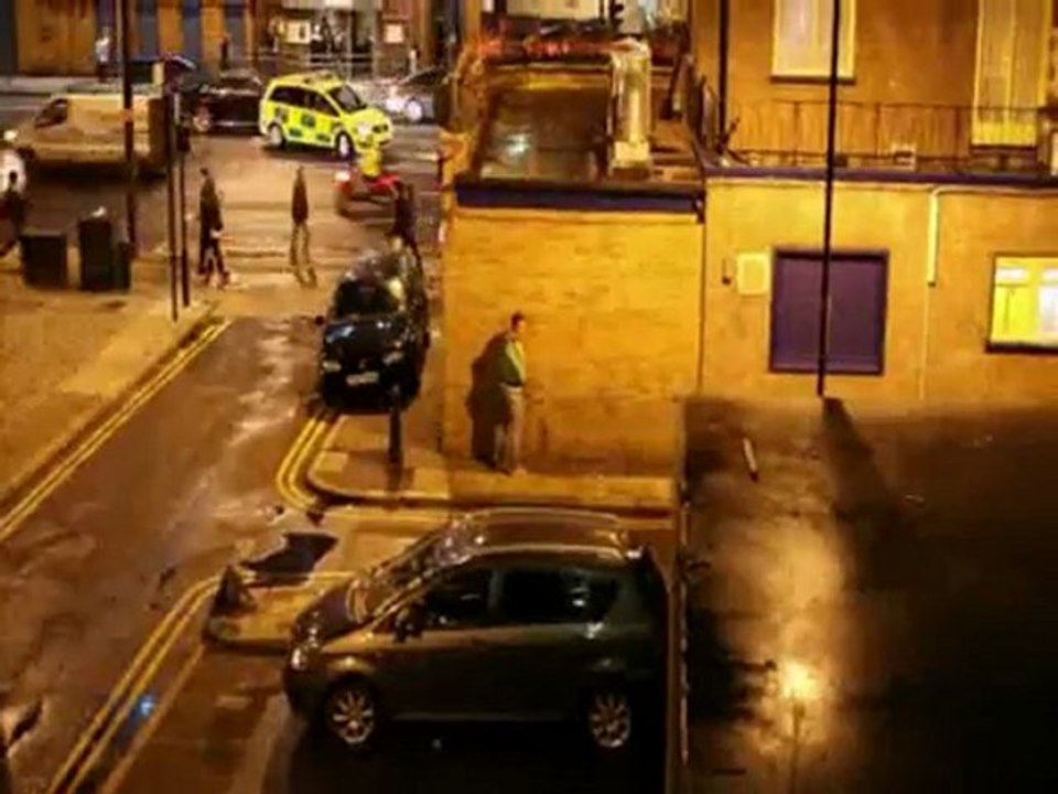 Alle Pinkeln an seine Hauswand