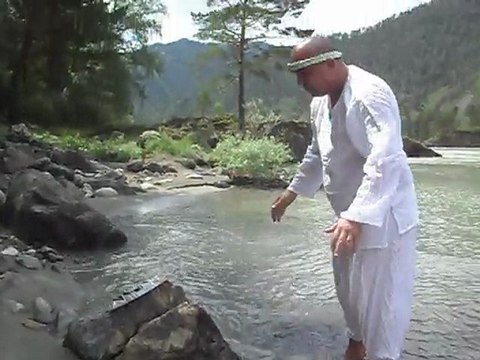 Специализируюсь на любовной магии и готов помочь