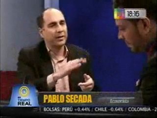 Regidor del PPC considera que críticas a Villarán son injustificadas.