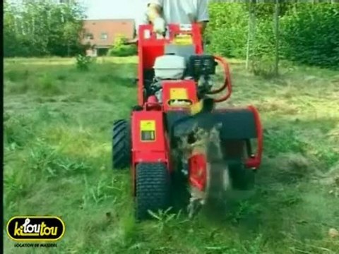 Utiliser une trancheuse de sols pour vos travaux d'enfouissement de cables (arrosage, gaine électrique ….)