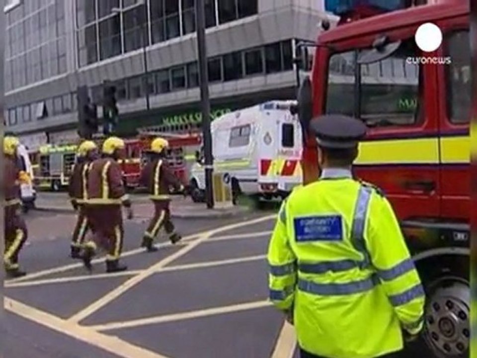 Reino Unido: el escándalo de las escuchas telefónicas...