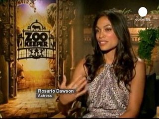 Kevin James talks to the animals in Zookeeper