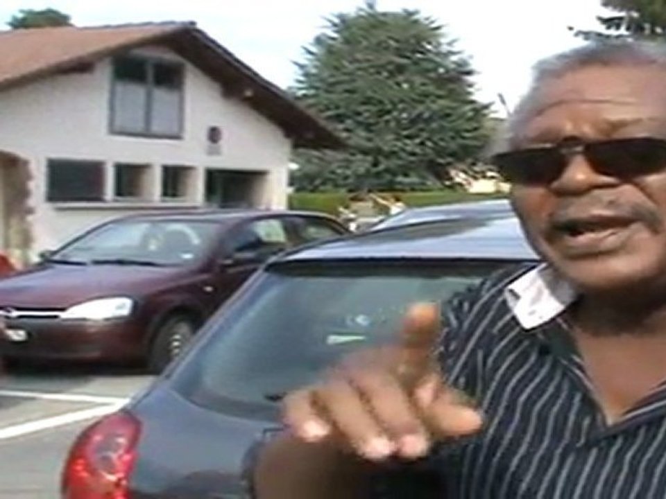 Paul kahumbu parle de Savigny