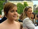 Emma Watson dazzles at premiere