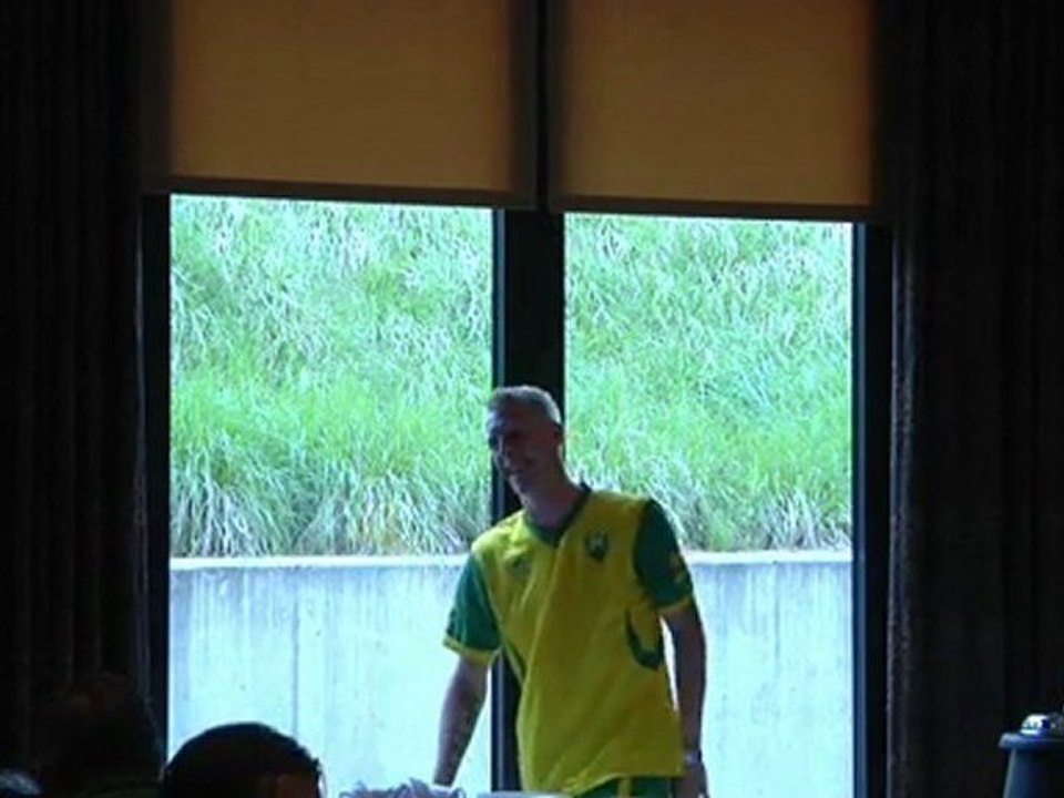 Lex Immers maakt zijn moves tijdens het trainingskamp van ADO Den Haag