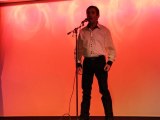 Jean-Pierre Mathieu chante la Quête le 24 04 10 (6) au centre Valeyre