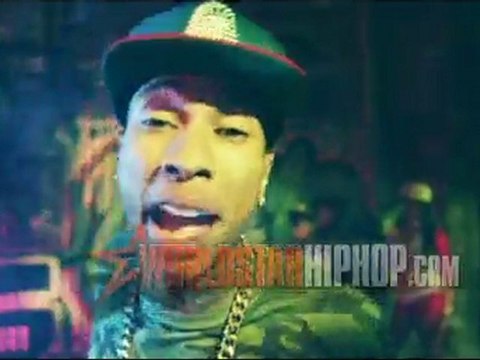 Tyga (Feat. Chris Brown) - SnapBacks Back