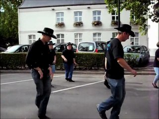 MINI-VIDEO CLICKETY CLACK