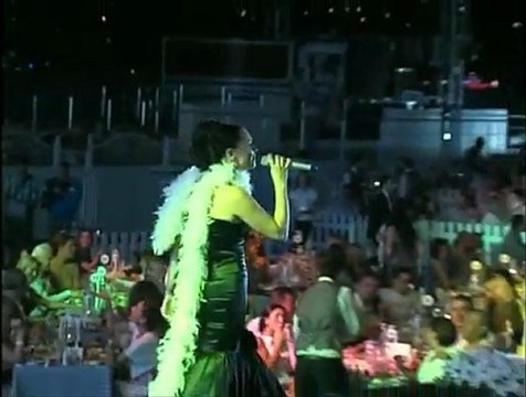 Şevval Sam - 25 Haziran 2011 - Bi Büyük Fest Konseri ve Emel Sayın ile Düeti - Part1