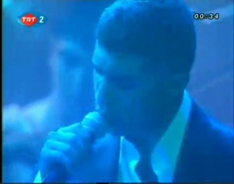 Özcan Deniz-Kal De-Harbiye Açık Hava Konseri-(11 Ağustos 2007)