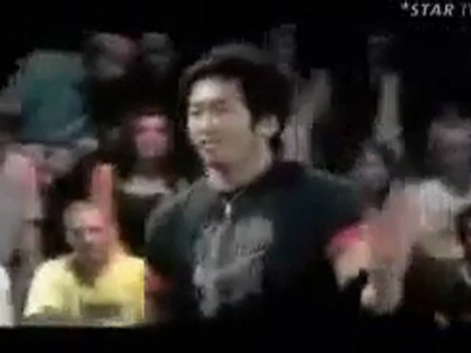 Breakdance Asian Style   ★вყ ѕтσямувєαѕт★