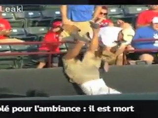 Il meurt en voulant rattraper une balle de base-ball