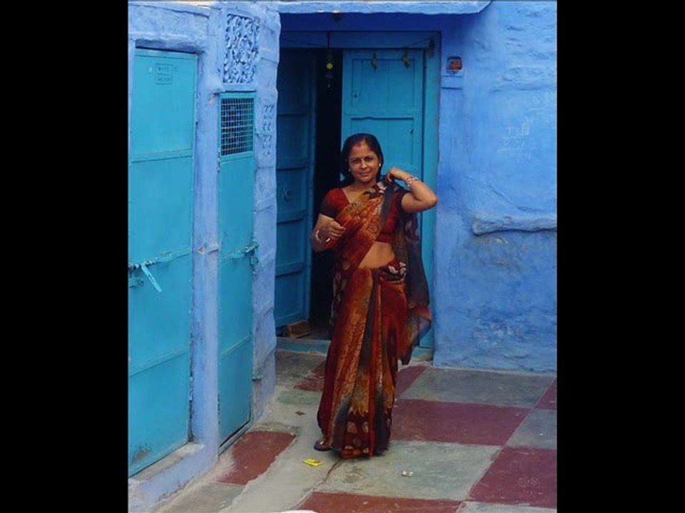 DANS LES RUES DE JODHPUR -- RAJASTHAN