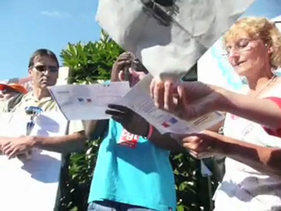 Lecture de la charte Marianne