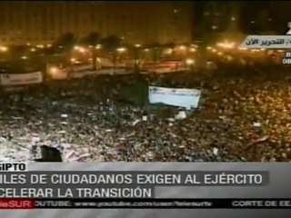 Egipcios exigen al ejército acelerar la transición