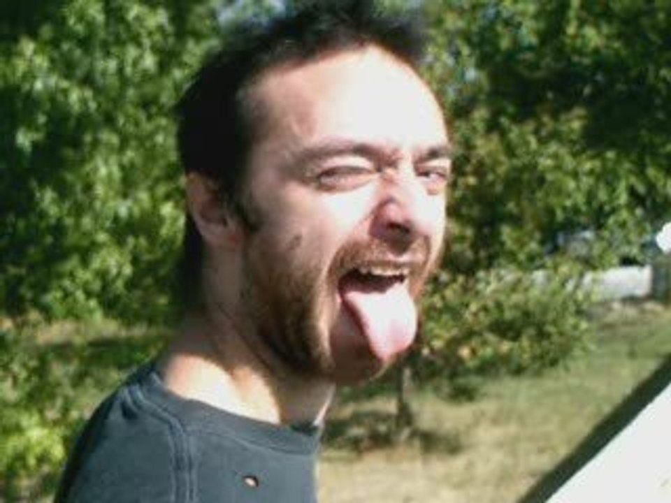 DELIRES ENTRE POTES + test double salto