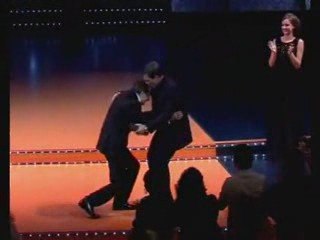 juan diego recibe un premio festival malaga abril 2009