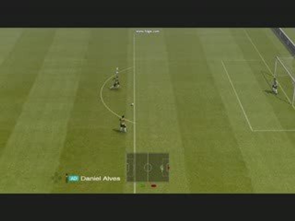 pes une 2