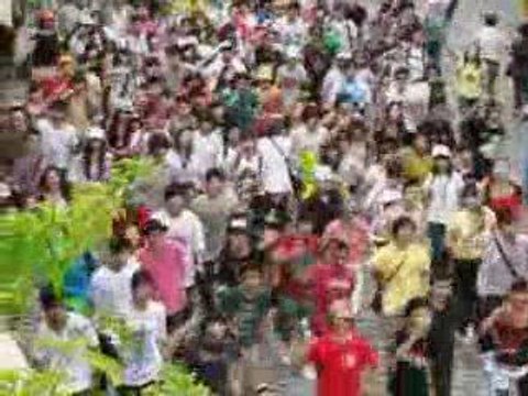 Flash mob Beat It tribute Michael Jackson mongkok hong kong