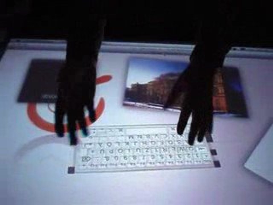 Slap : Interface Virtuelle en Réalité Augmentée