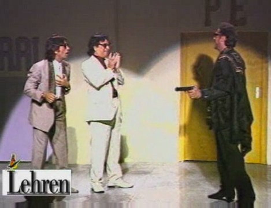 Big B At The Opening Of Chal Pe Chal
