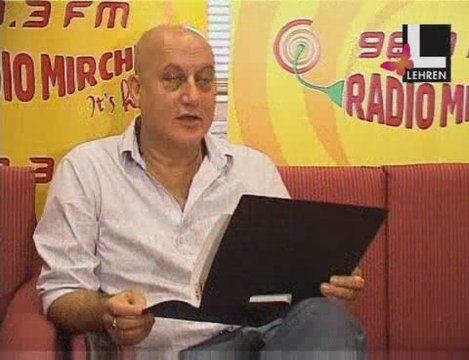 Anupam Kher a police commissioner