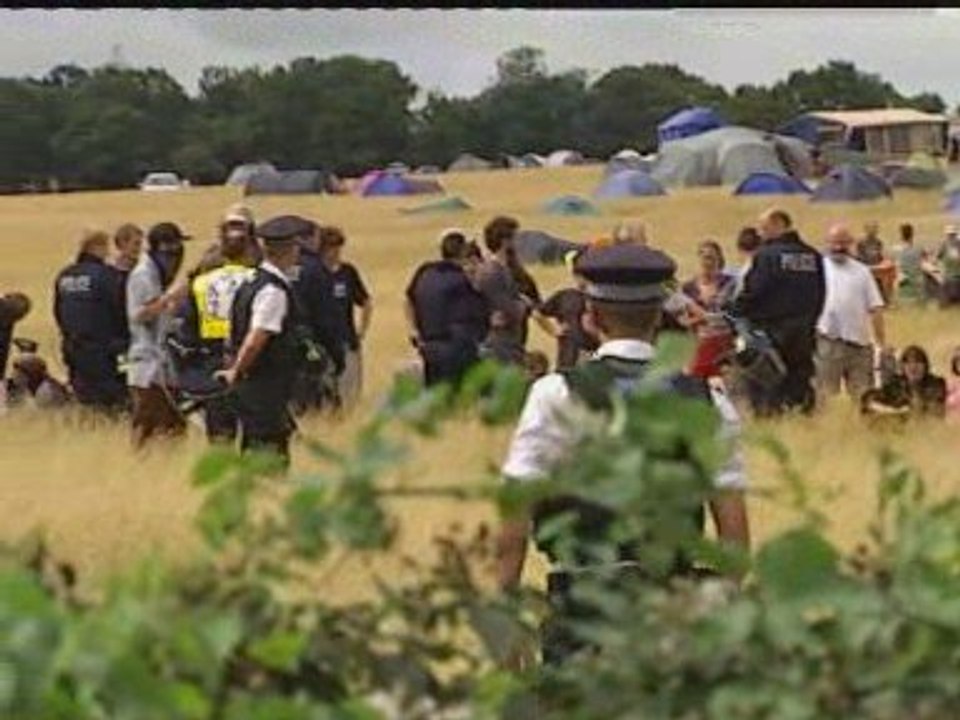 Climate campers return to capital
