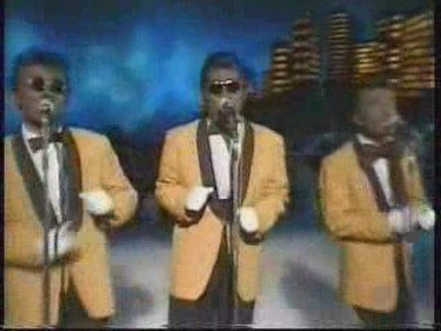 ランナウェイ シャネルズ 動画 Dailymotion