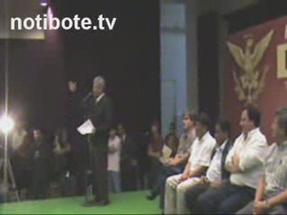 AMLO DECLARA PEÑA NIETO ES UN PRODUCTO CHATARRA