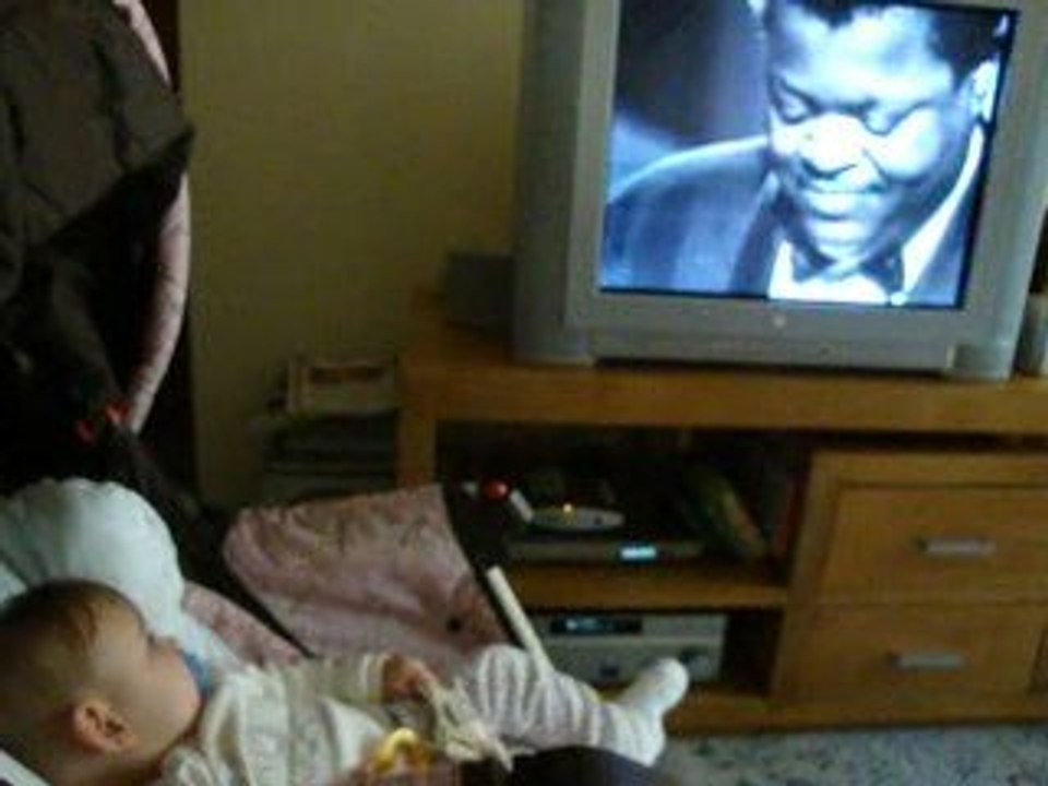 Juju curtindo um jazz