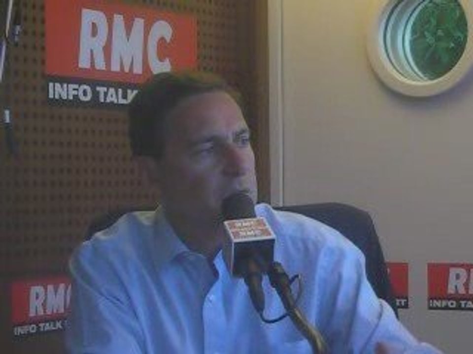 Quand Eric Besson se prend pour Edith Piaf